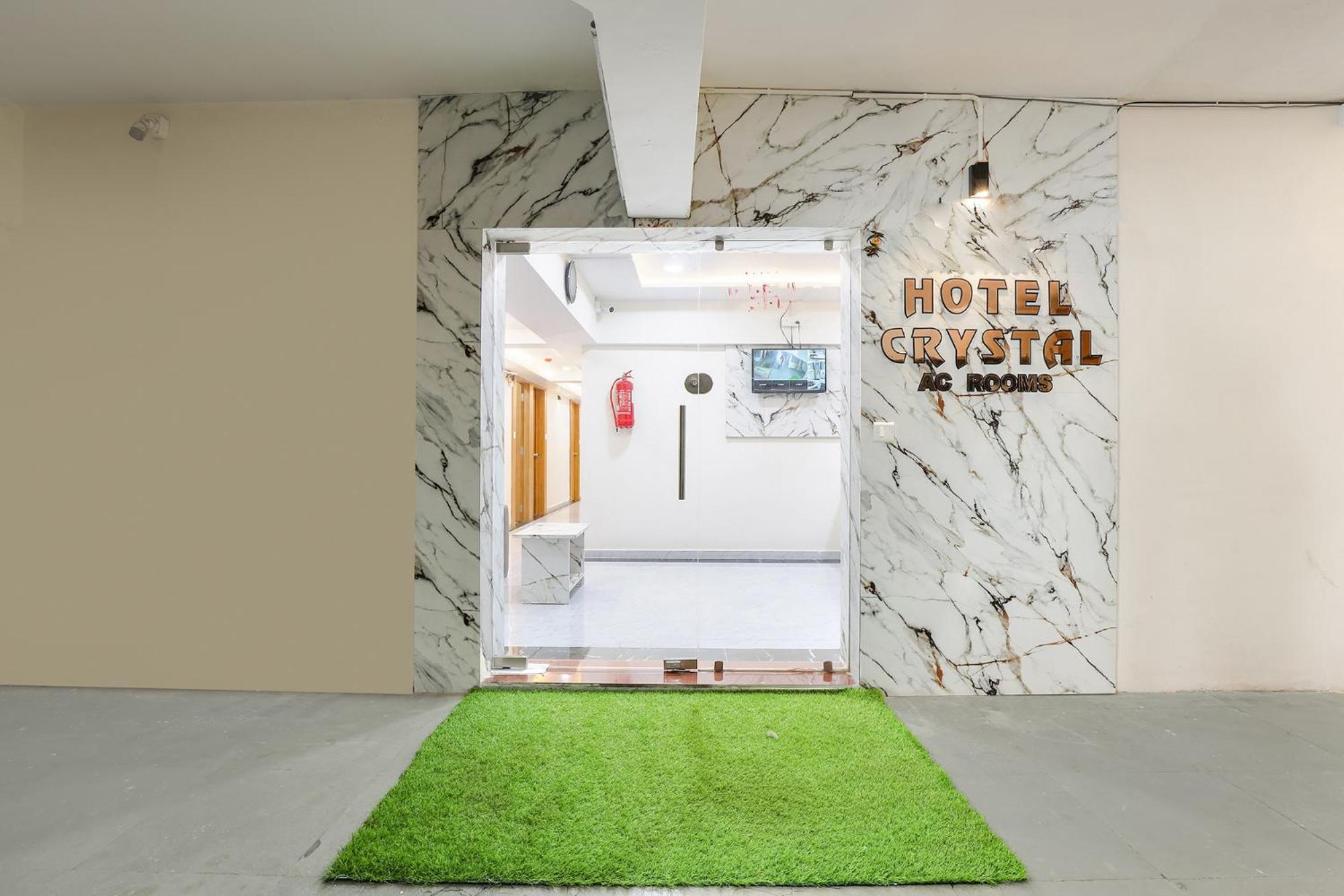 Fabhotel Crystal I - Gandhinagar Eksteriør bilde